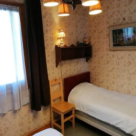 Vardase Apartment